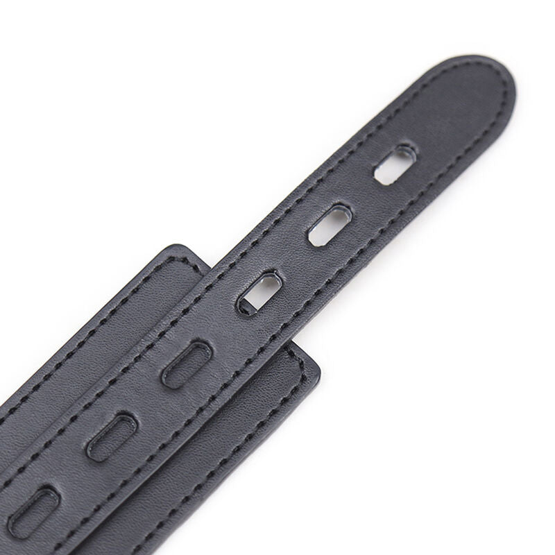Elegante Collar de Sumisión con Triple Anillo