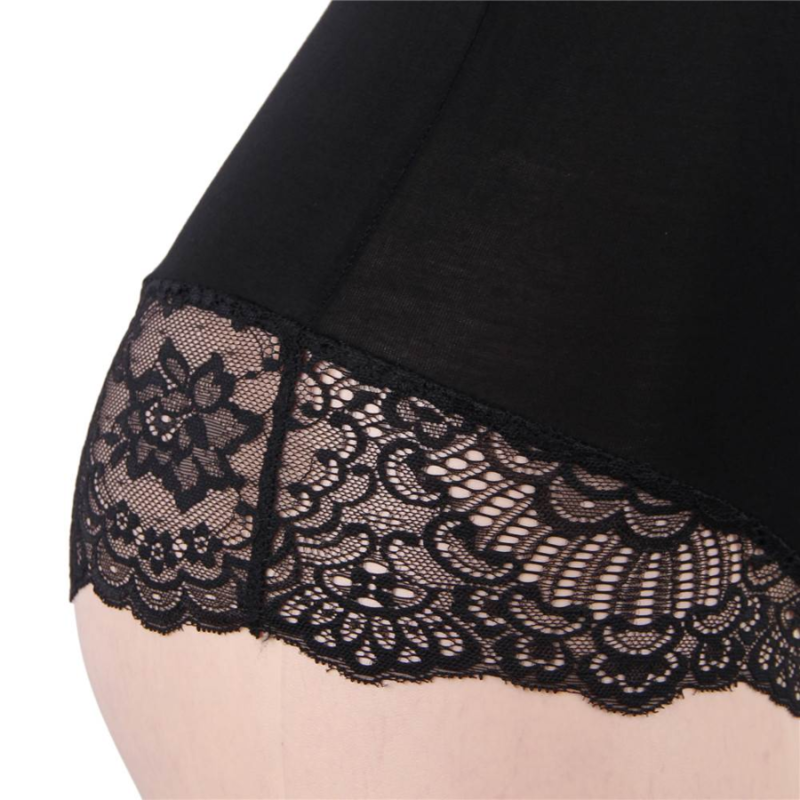 Body de Renda Floral Preto L/XL