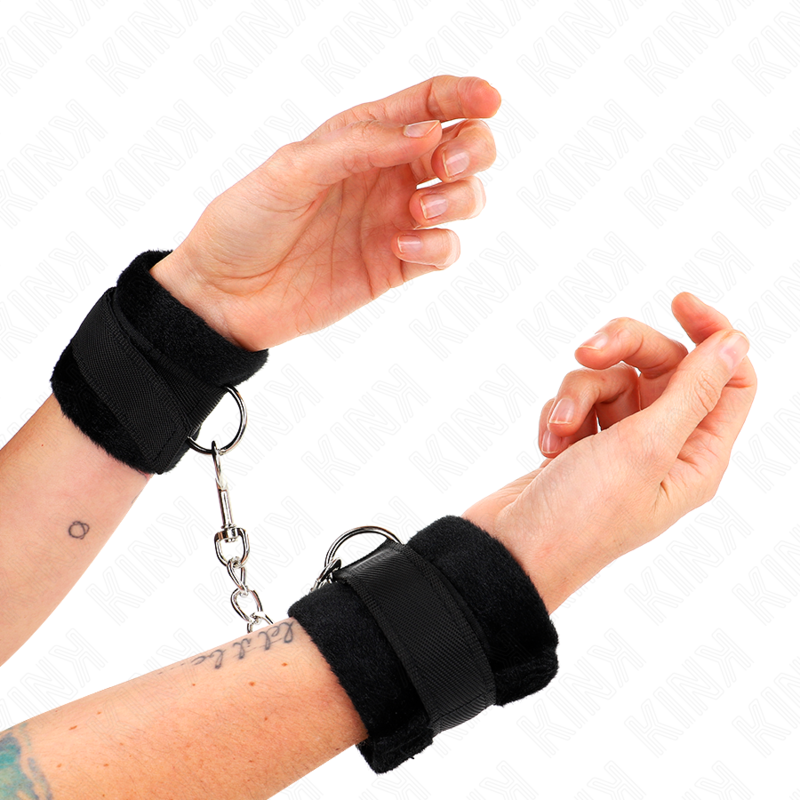 Black Fur Beginner Handcuffs