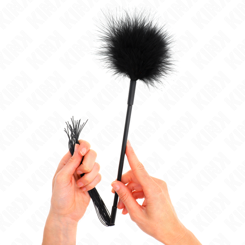 Elegante Látigo de Silicona y Plumas 47cm