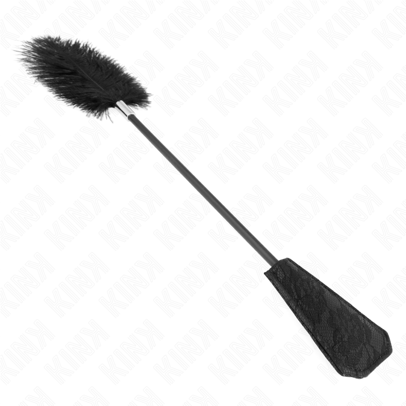 Plumero de Plumas de Avestruz con Encaje 56 cm