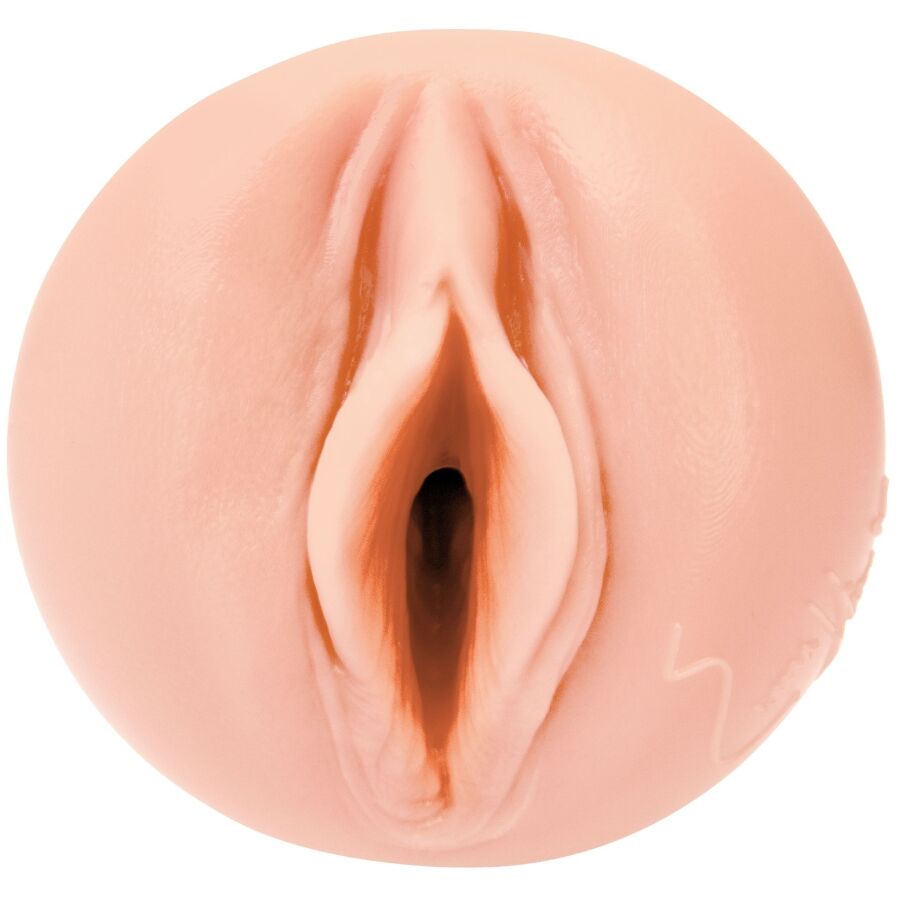 Emma Hix Realistic Vagina Sex Toy