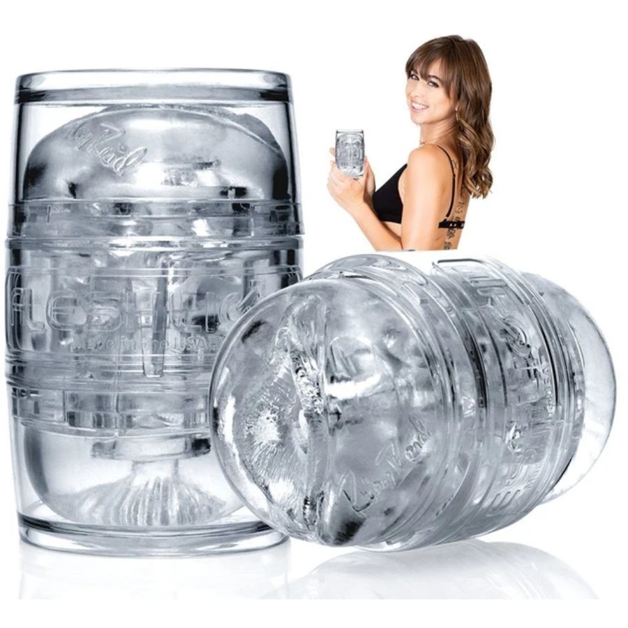 Riley Reid Quickshot Compact Utopia