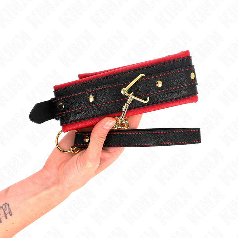 Adjustable Bondage Collar With Fabric Leash